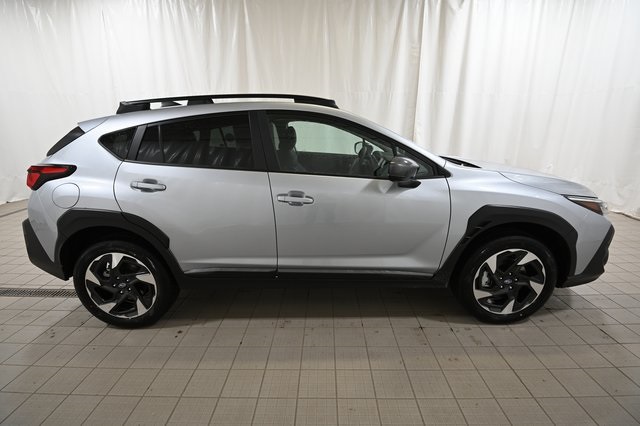 2025 Subaru Crosstrek Limited photo 7