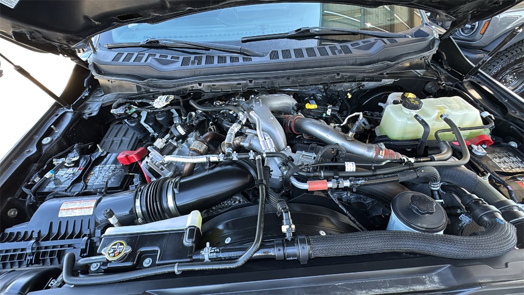 2024 Ford F-350 photo 24