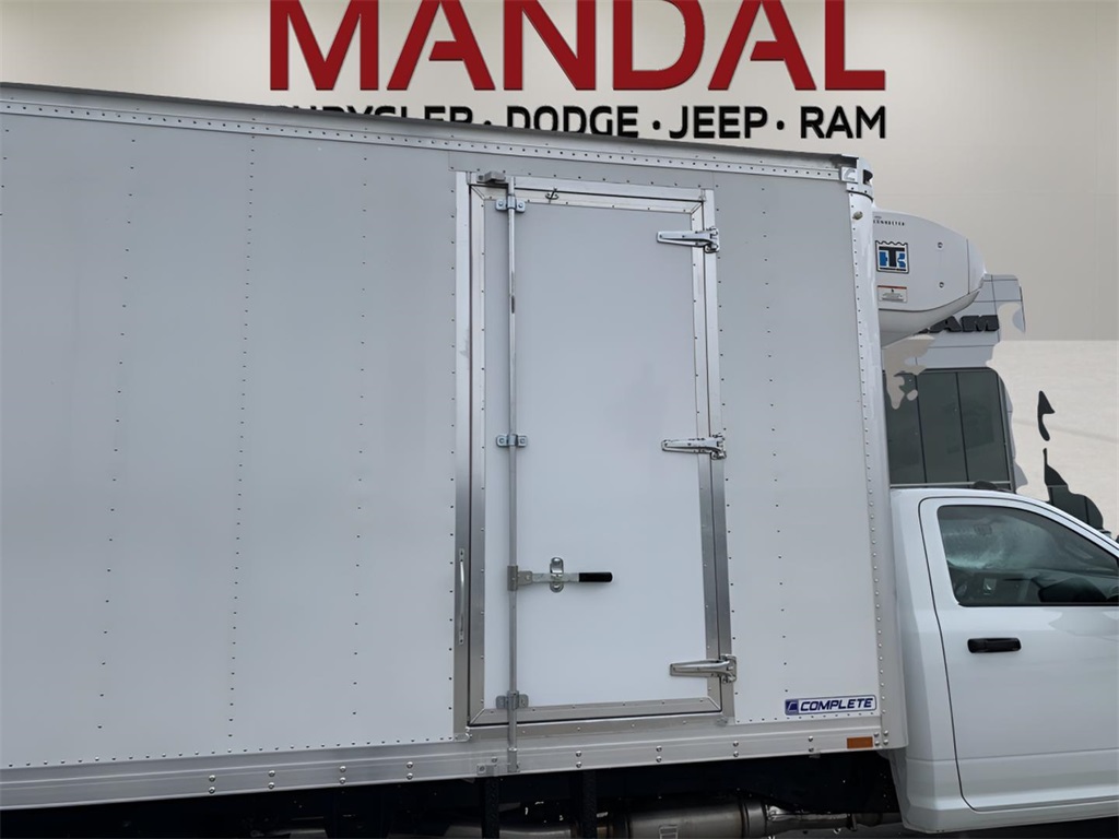 2024 Ram 5500 Tradesman photo 19