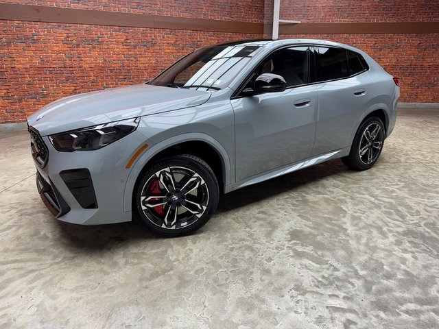 2026 BMW X2 28i's photo