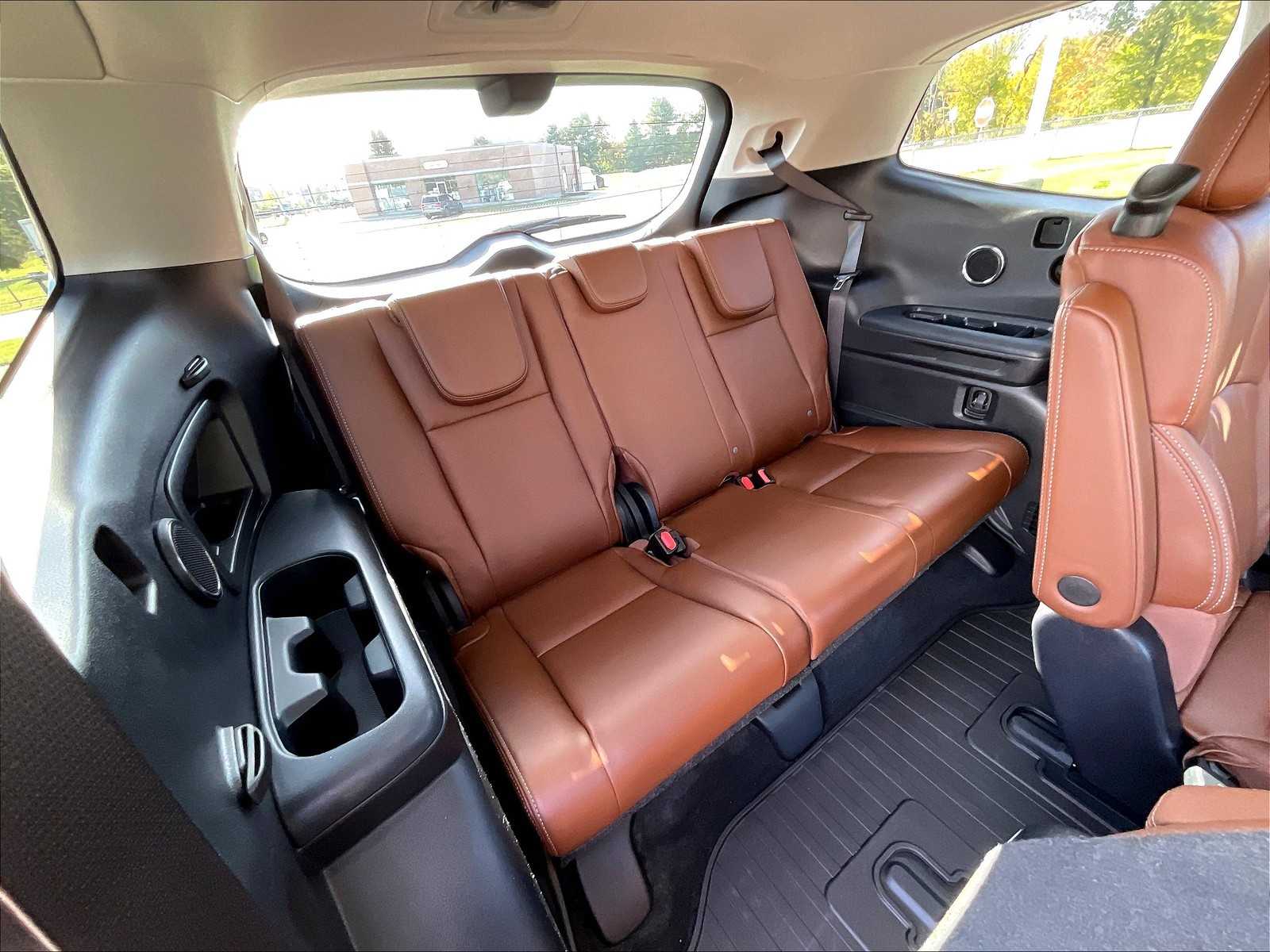 2020 Subaru Ascent Touring photo 29