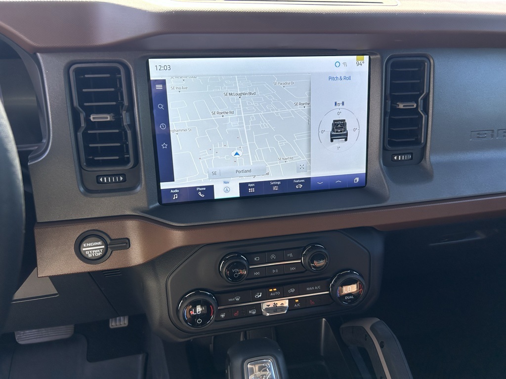 2024 Ford Bronco Outer Banks photo 16
