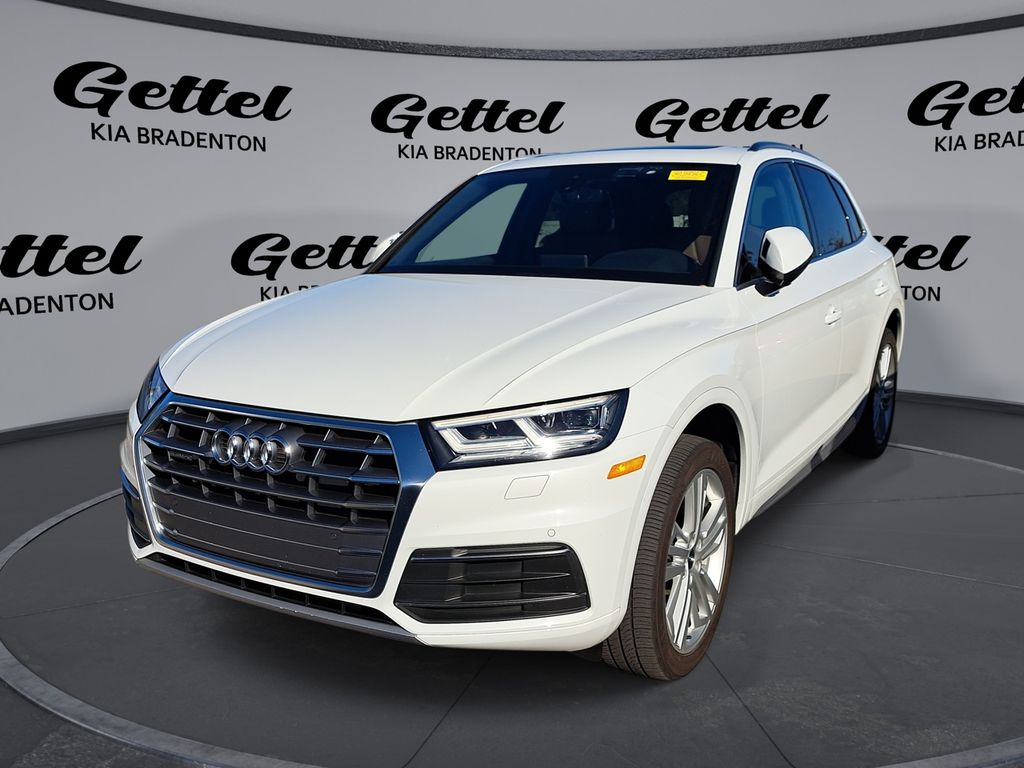 2019 Audi Q5 Premium Plus's photo