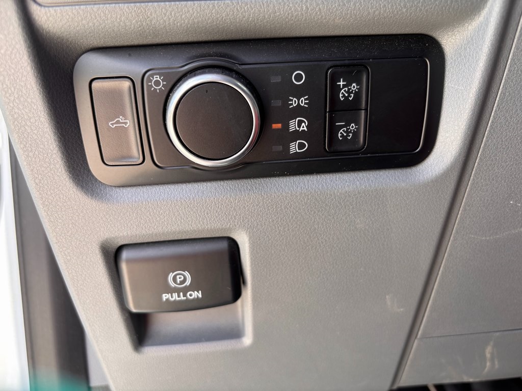 2023 Ford F-150 XL photo 31