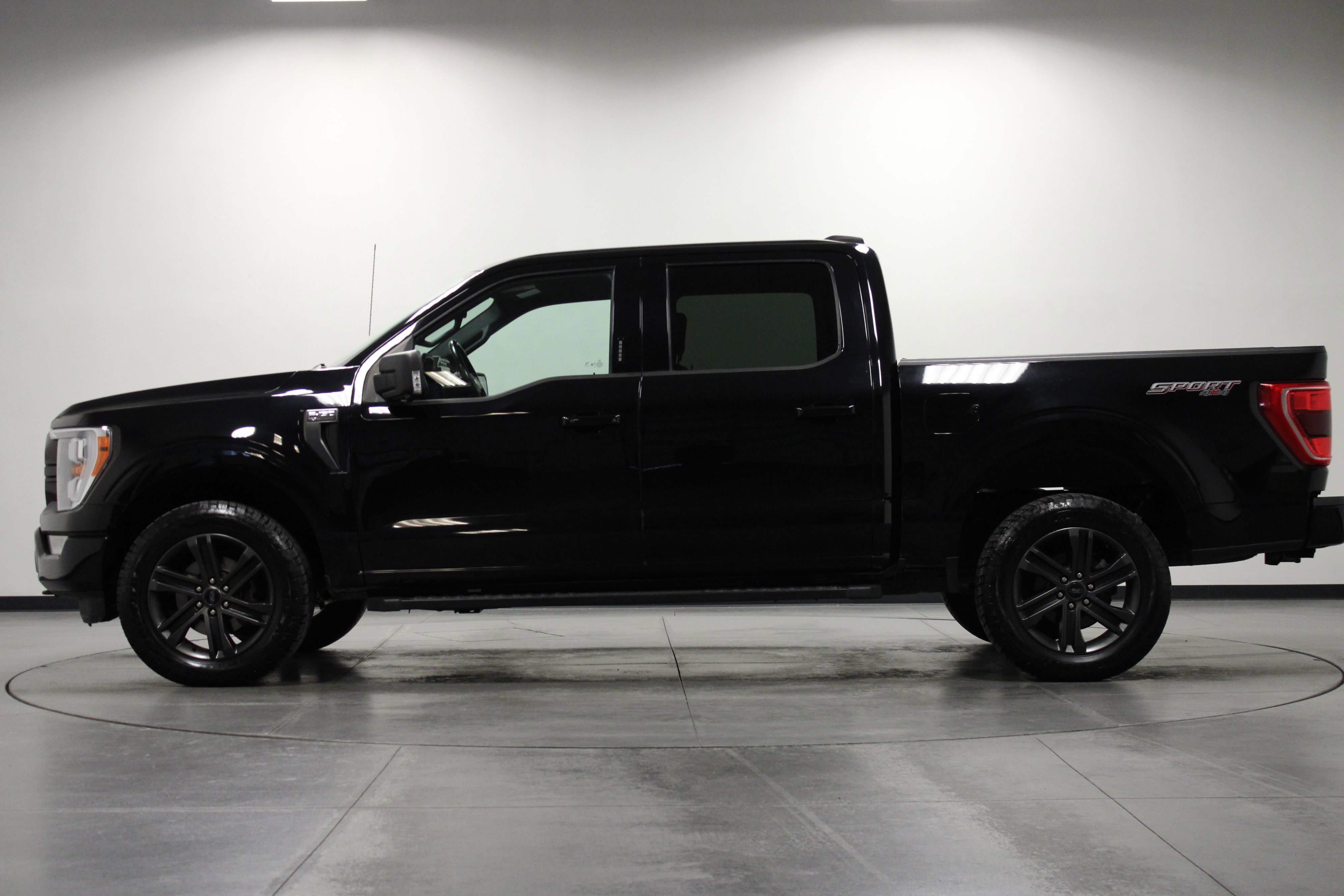 2021 Ford F-150 XLT photo 6