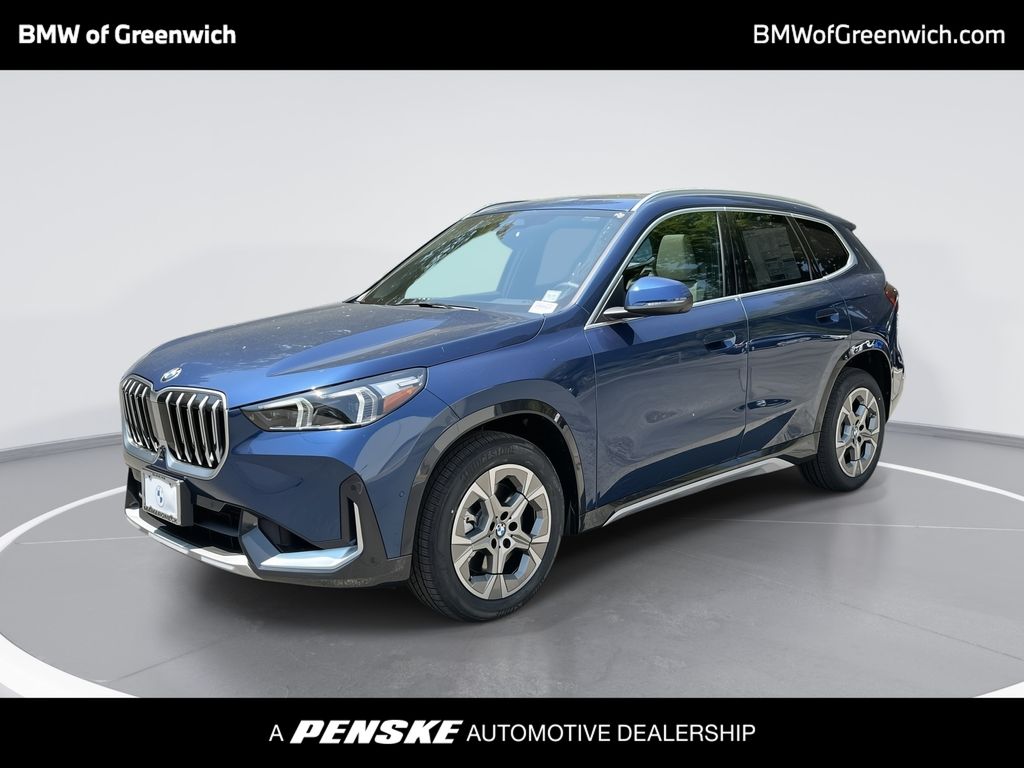 2025 BMW X1 28i's photo