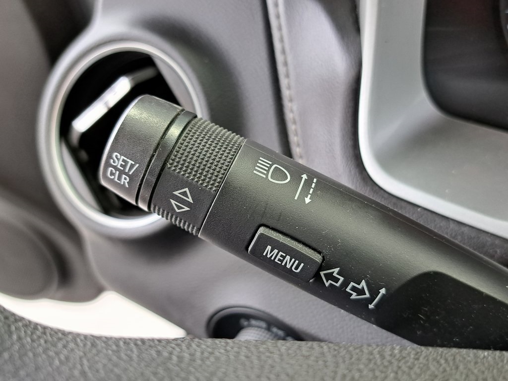 2012 Chevrolet Camaro 1LS photo 12