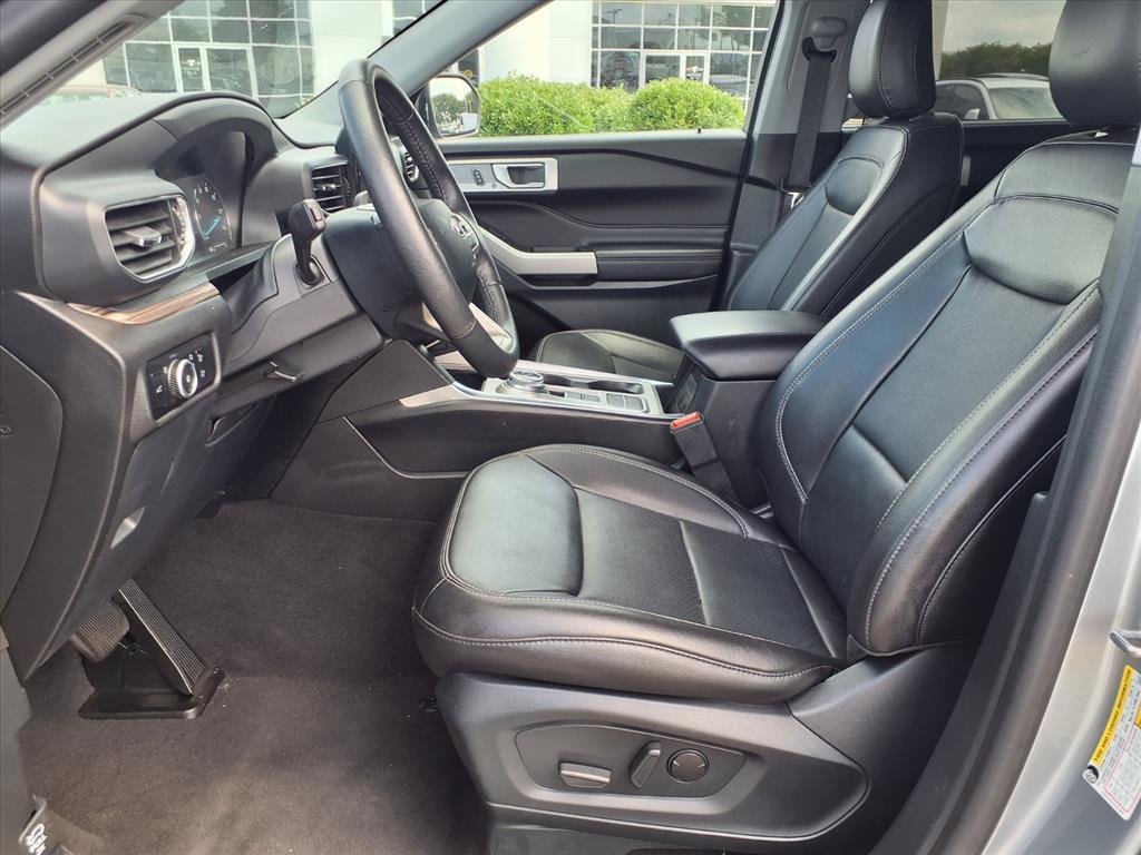 2024 Ford Explorer Limited photo 3