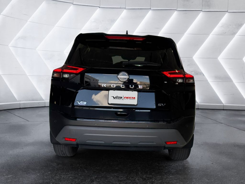 2023 Nissan Rogue SV photo 5