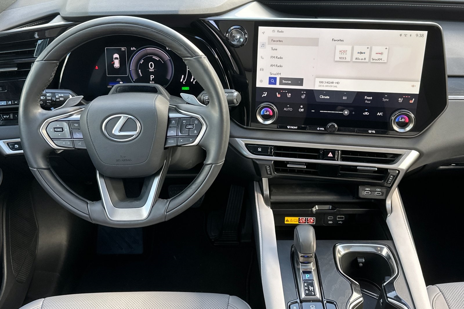 2024 Lexus RX 350h Premium photo 6