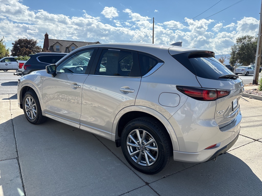 2024 Mazda CX-5 2.5 Select photo 7