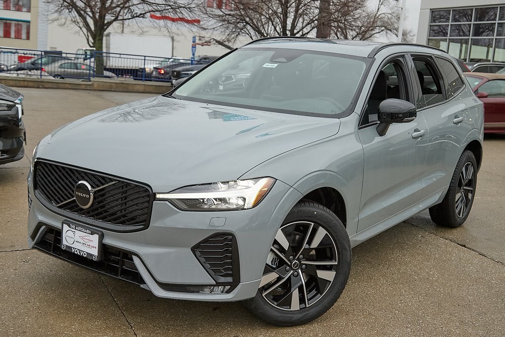 2026 VOLVO XC60 - Image 1