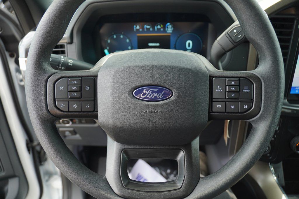 2025 Ford F-150 STX photo 12
