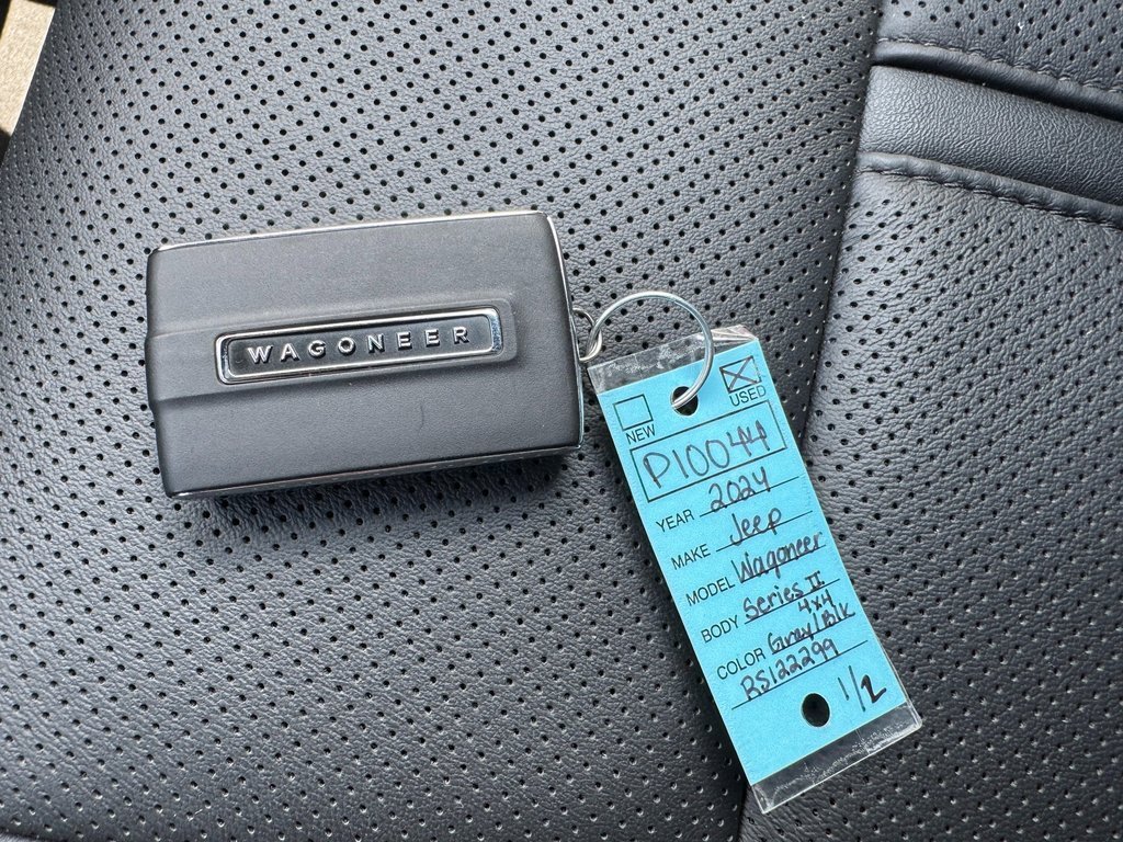 2024 Jeep Wagoneer Series II photo 33