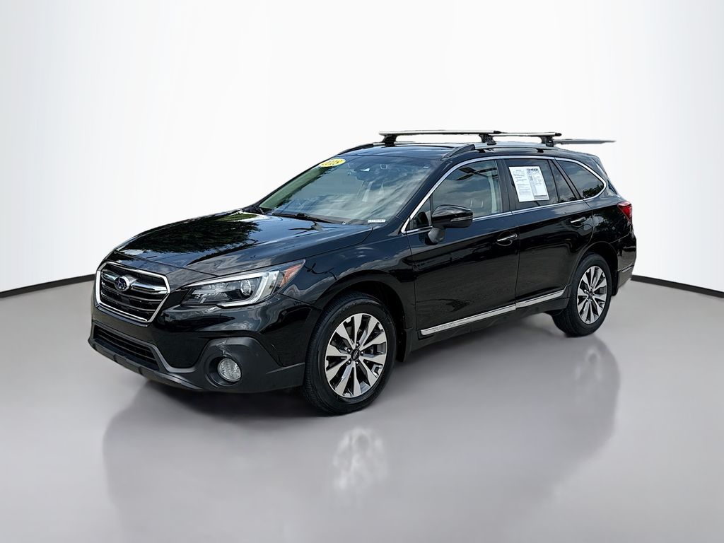 2018 Subaru Outback Touring photo 3