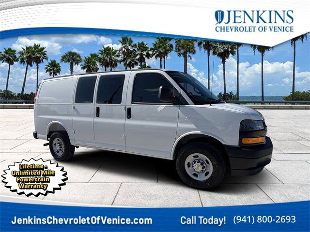 2025 Chevrolet Express Cargo Work Van's photo