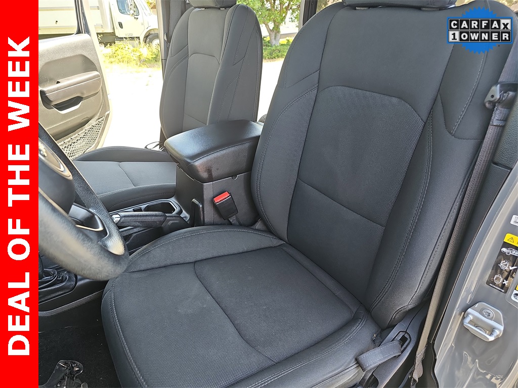 2021 Jeep Wrangler Unlimited Willys photo 14