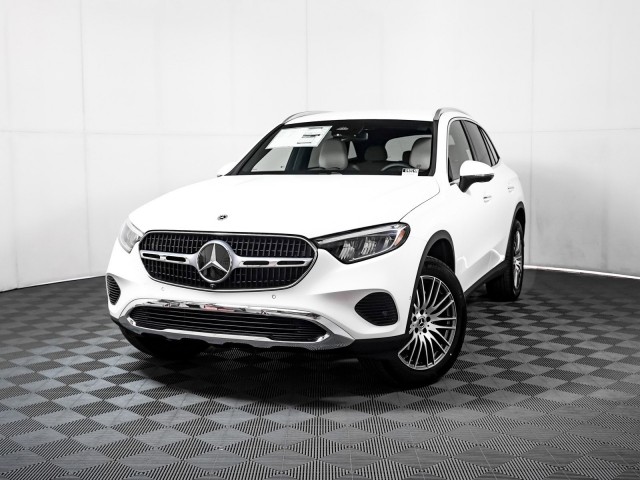 2025 Mercedes-Benz GLC