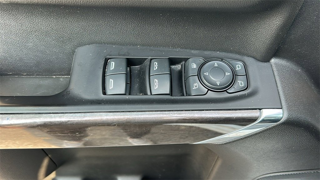 2019 Chevrolet Silverado 1500 LTZ photo 16