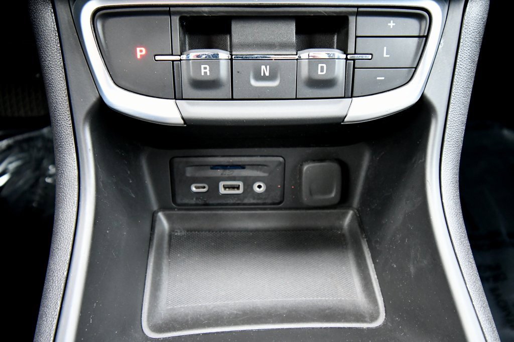 2024 Gmc Terrain SLT photo 22