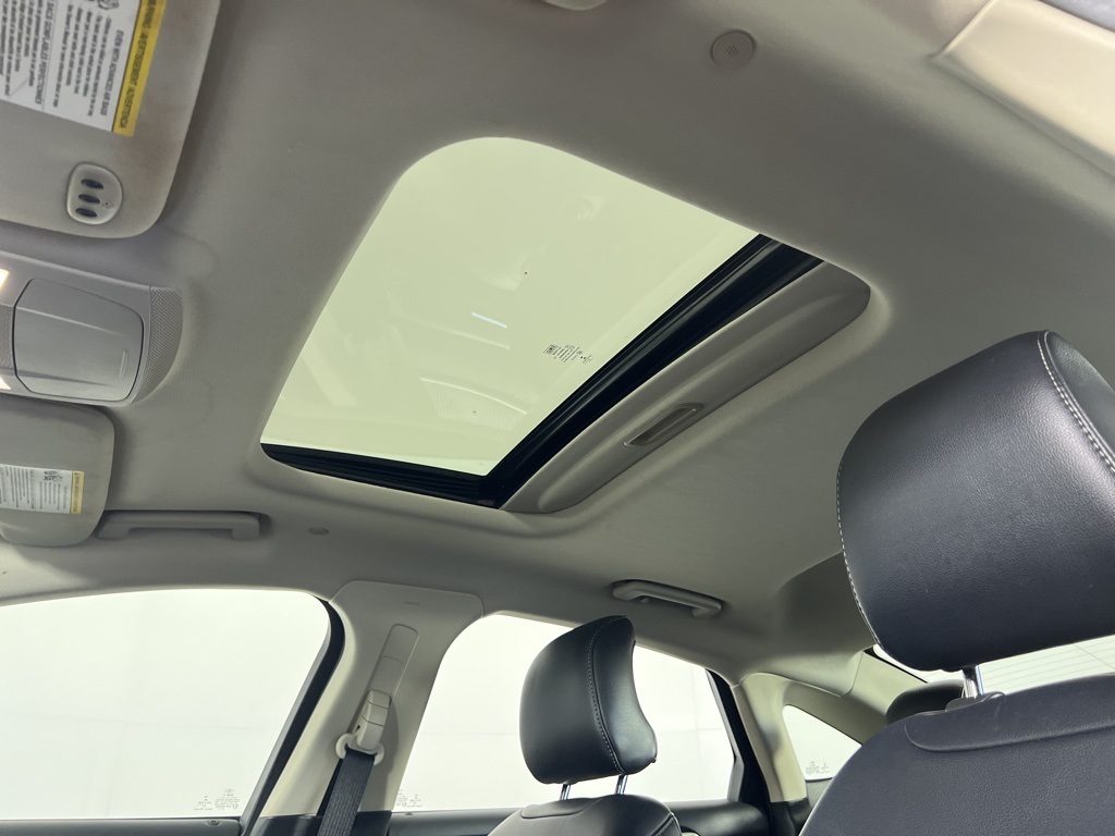 2019 Ford Fusion Hybrid SEL photo 25