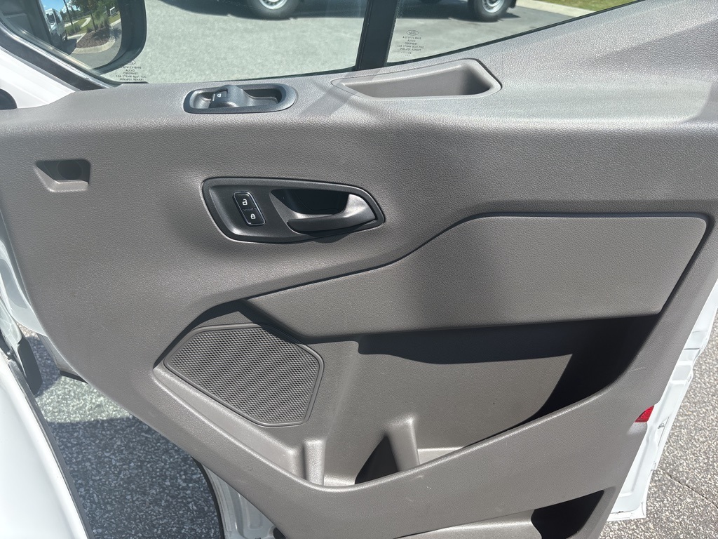 2023 Ford Transit Cargo Van photo 20