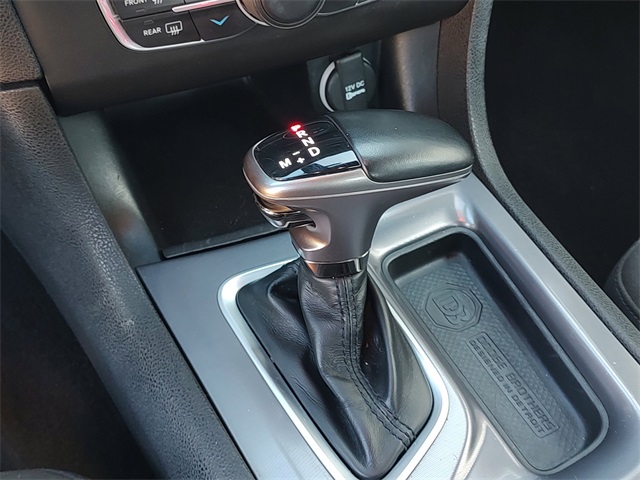 2022 Dodge Charger SXT photo 17