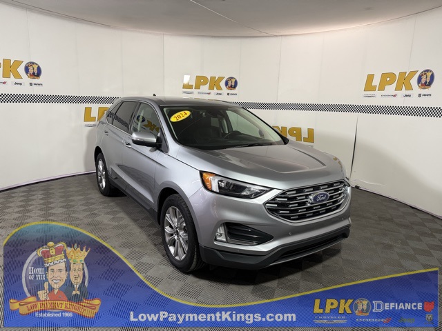 2024 Ford Edge Titanium's photo