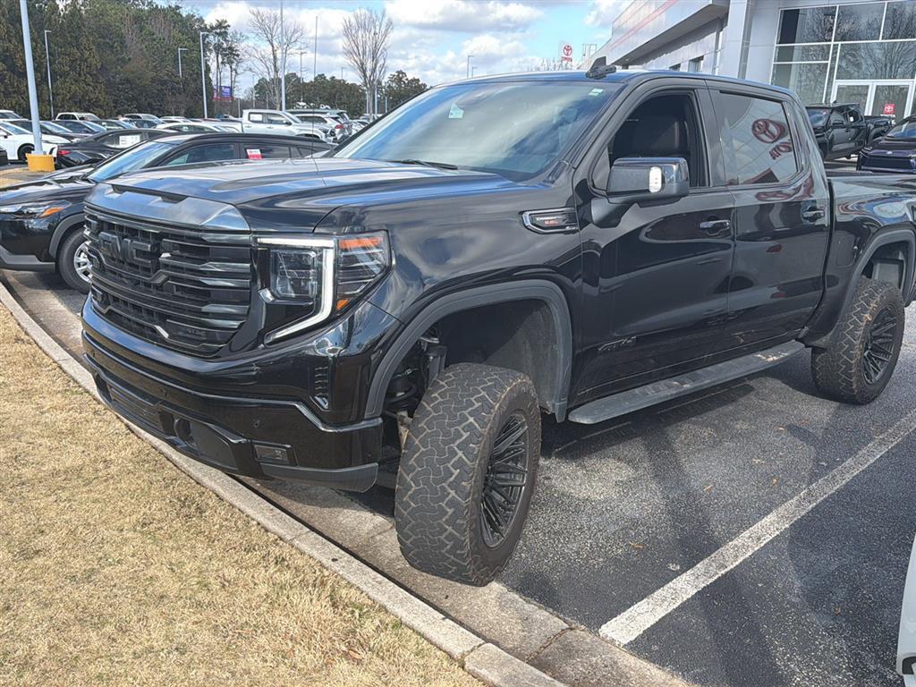 2024 GMC Sierra 1500 AT4's photo