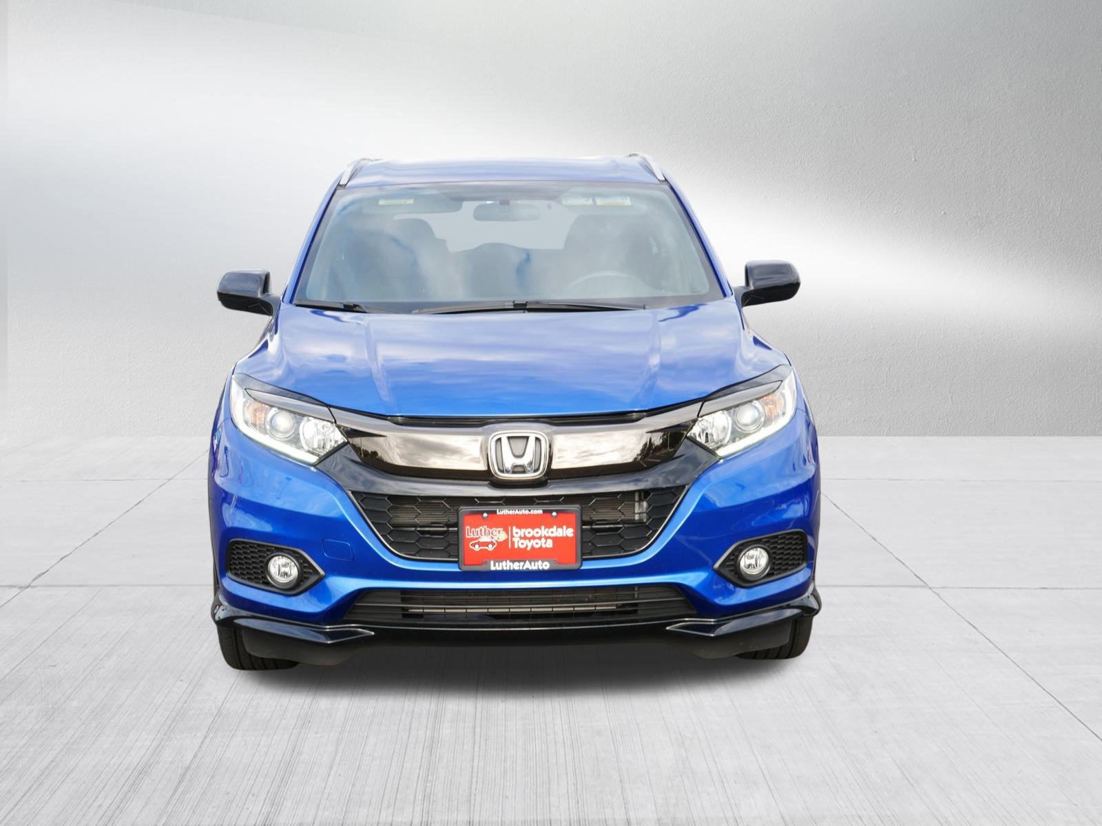 Used 2022 Honda HR-V Sport with VIN 3CZRU6H19NM769574 for sale in Brooklyn Center, Minnesota