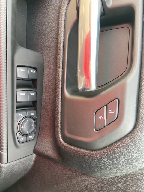 2025 Chevrolet Silverado 3500HD photo 13