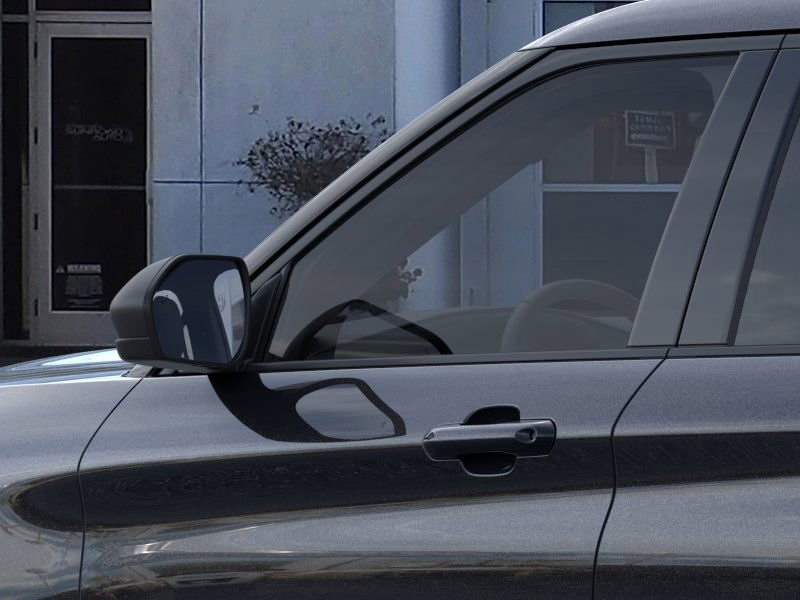 2025 Ford Explorer photo 16