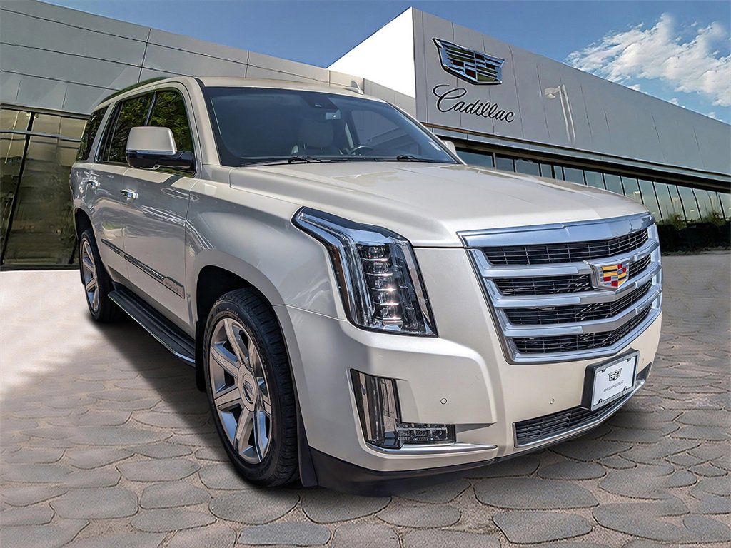 2015 Cadillac Escalade Luxury photo 6