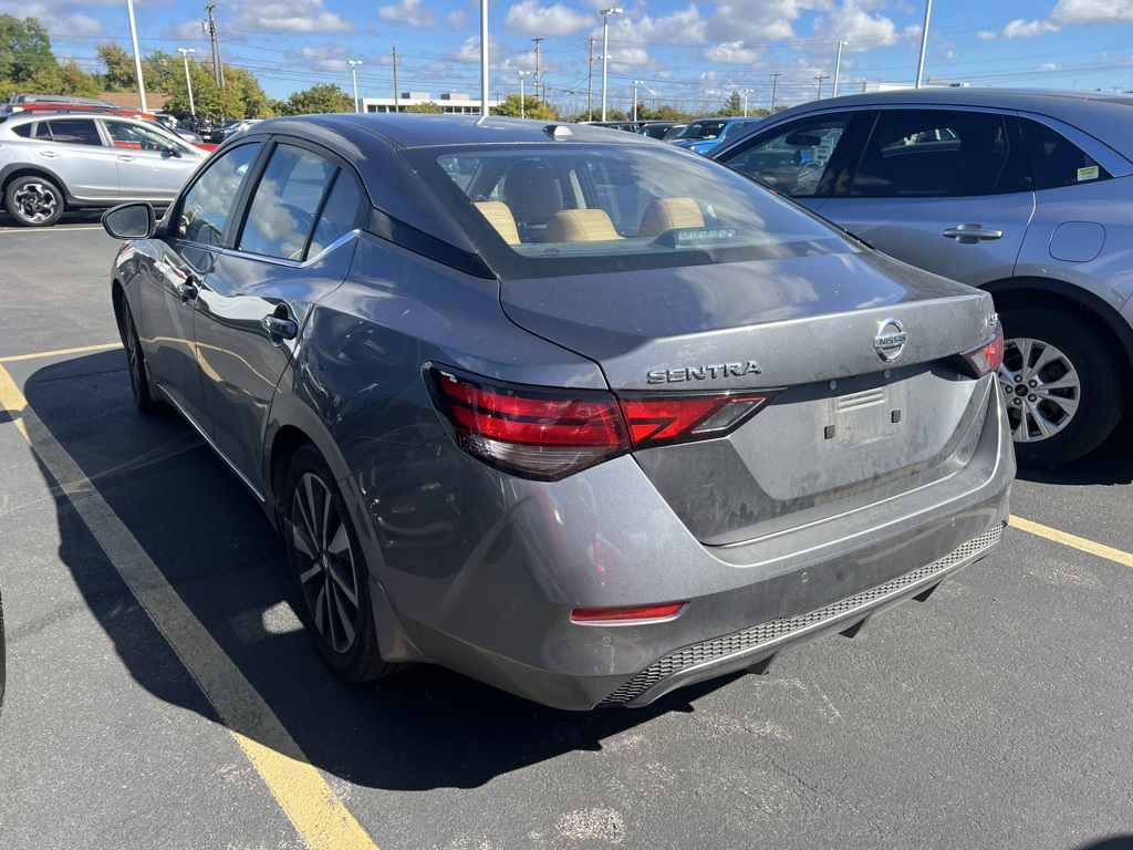 2023 Nissan Sentra SV photo 3