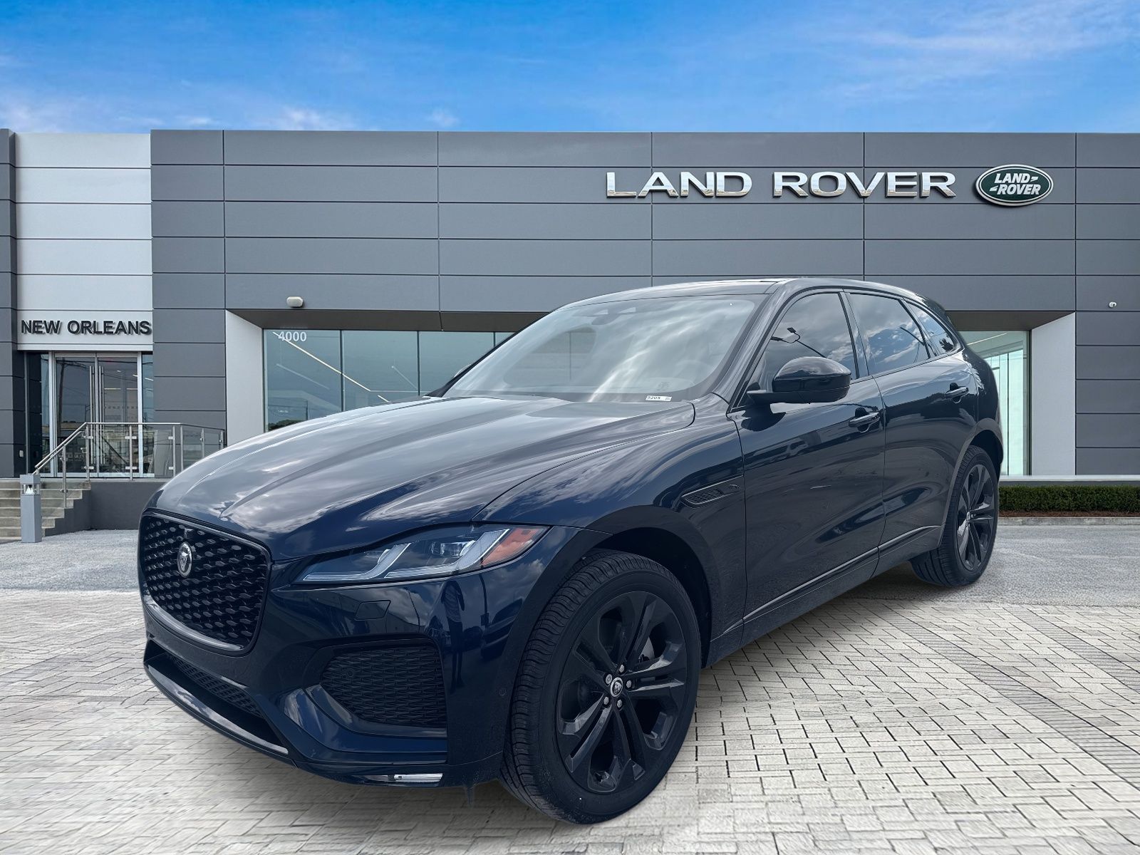 2026 Jaguar F-Pace R-Dynamic S's photo