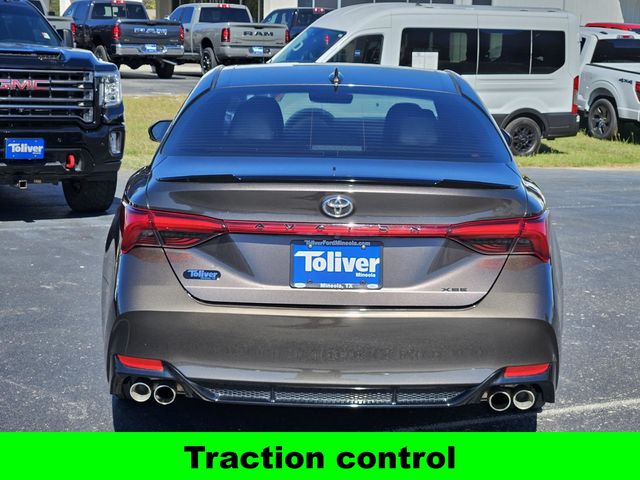 2019 Toyota Avalon XSE photo 3