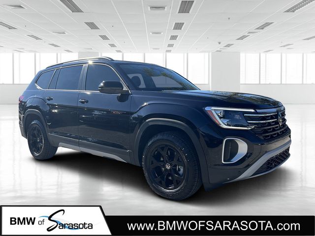 2024 Volkswagen Atlas Atlas Peak Edition's photo