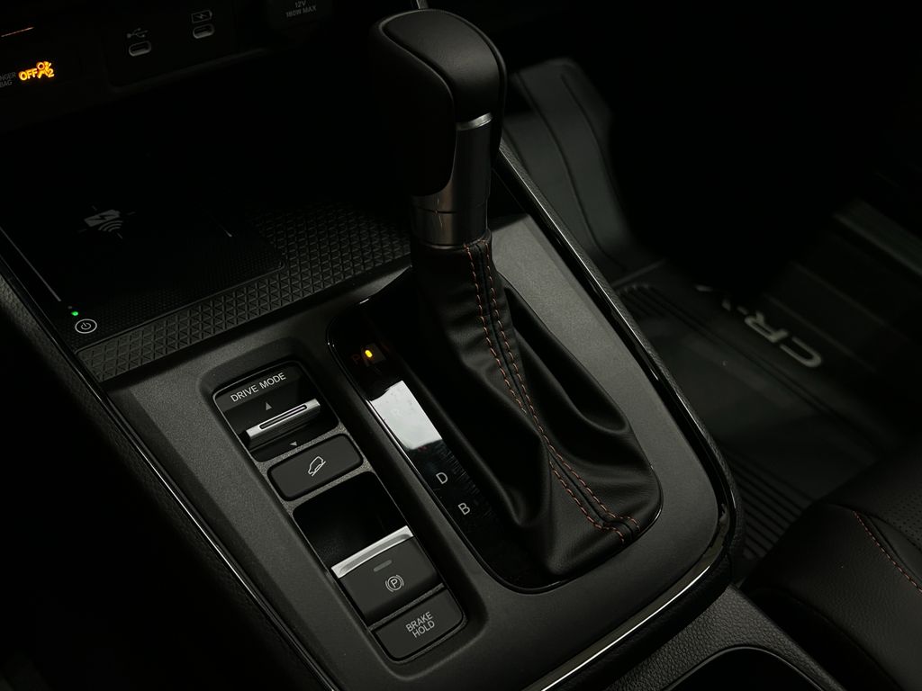 2026 Honda CR-V Hybrid Sport-L photo 18