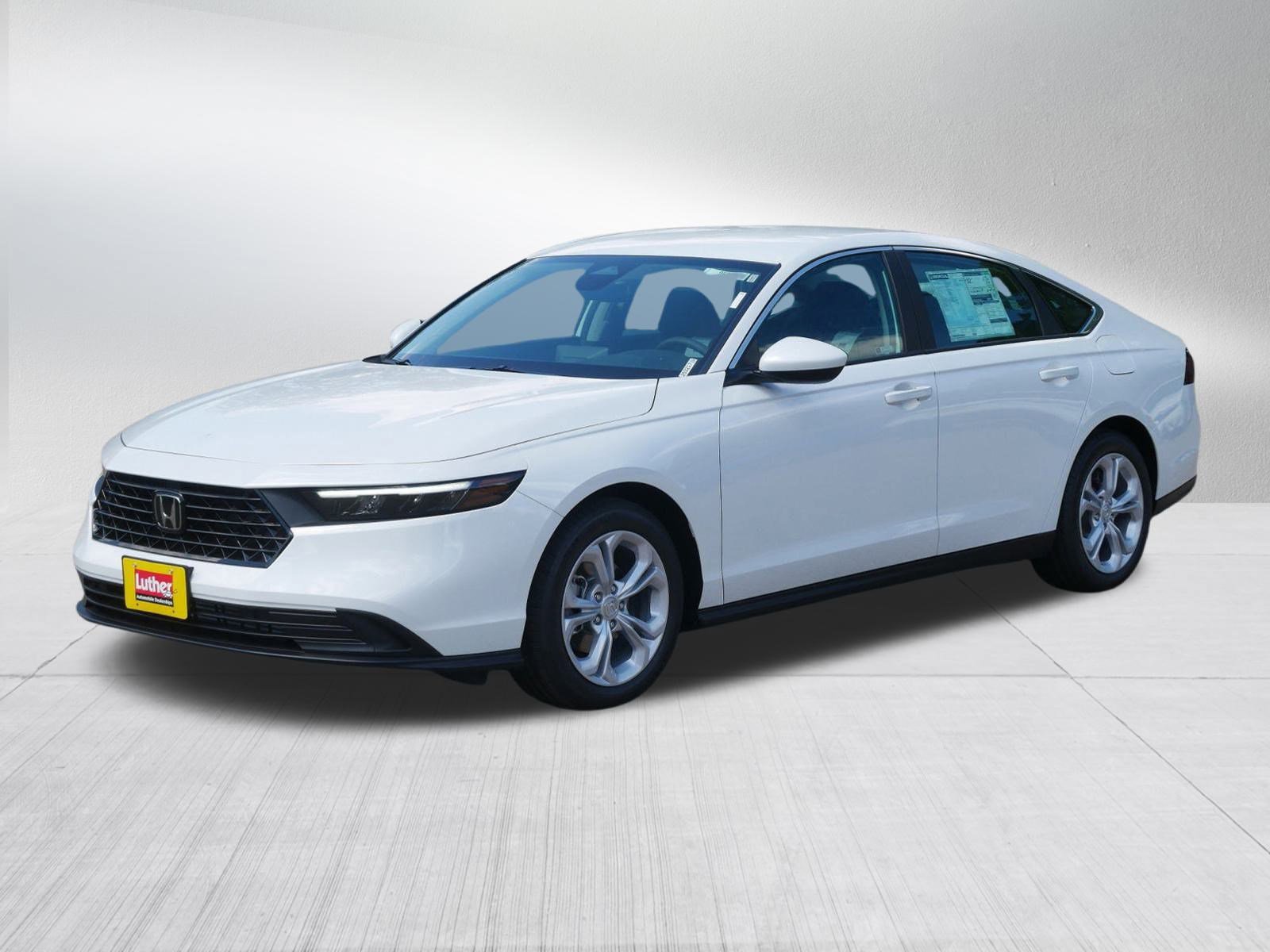 2025 Honda Accord LX photo 3
