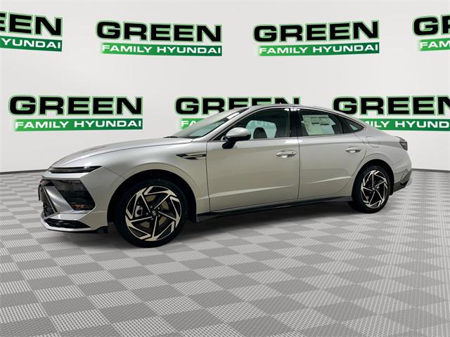 2026 Hyundai Sonata SEL's photo