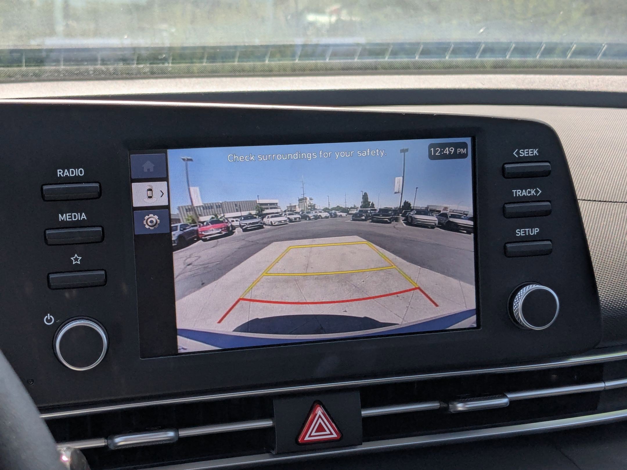 2024 Hyundai Elantra SE photo 19