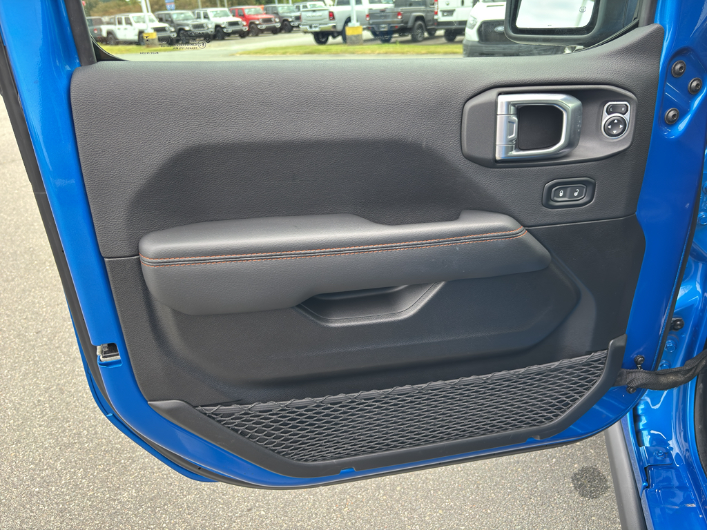 2023 Jeep Gladiator Mojave photo 24