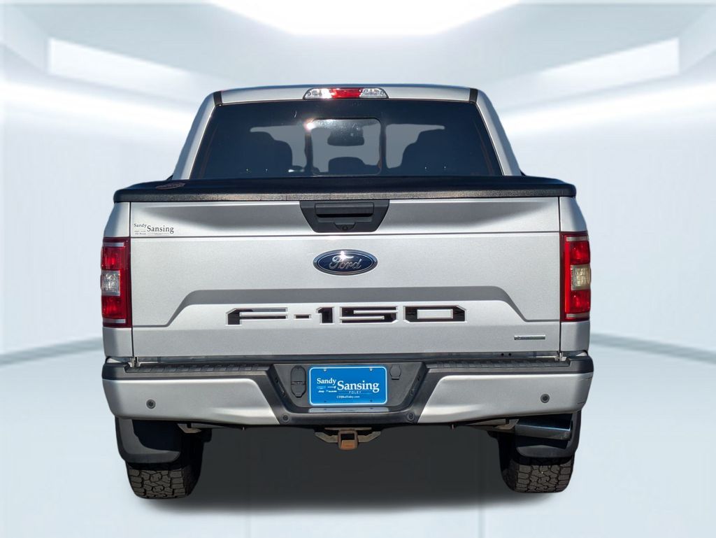 2019 Ford F-150 XLT photo 4