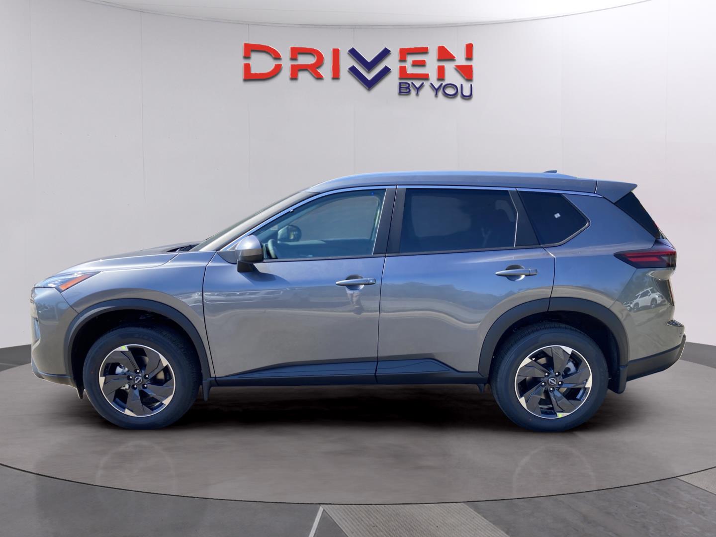 2026 Nissan Rogue SV photo 2