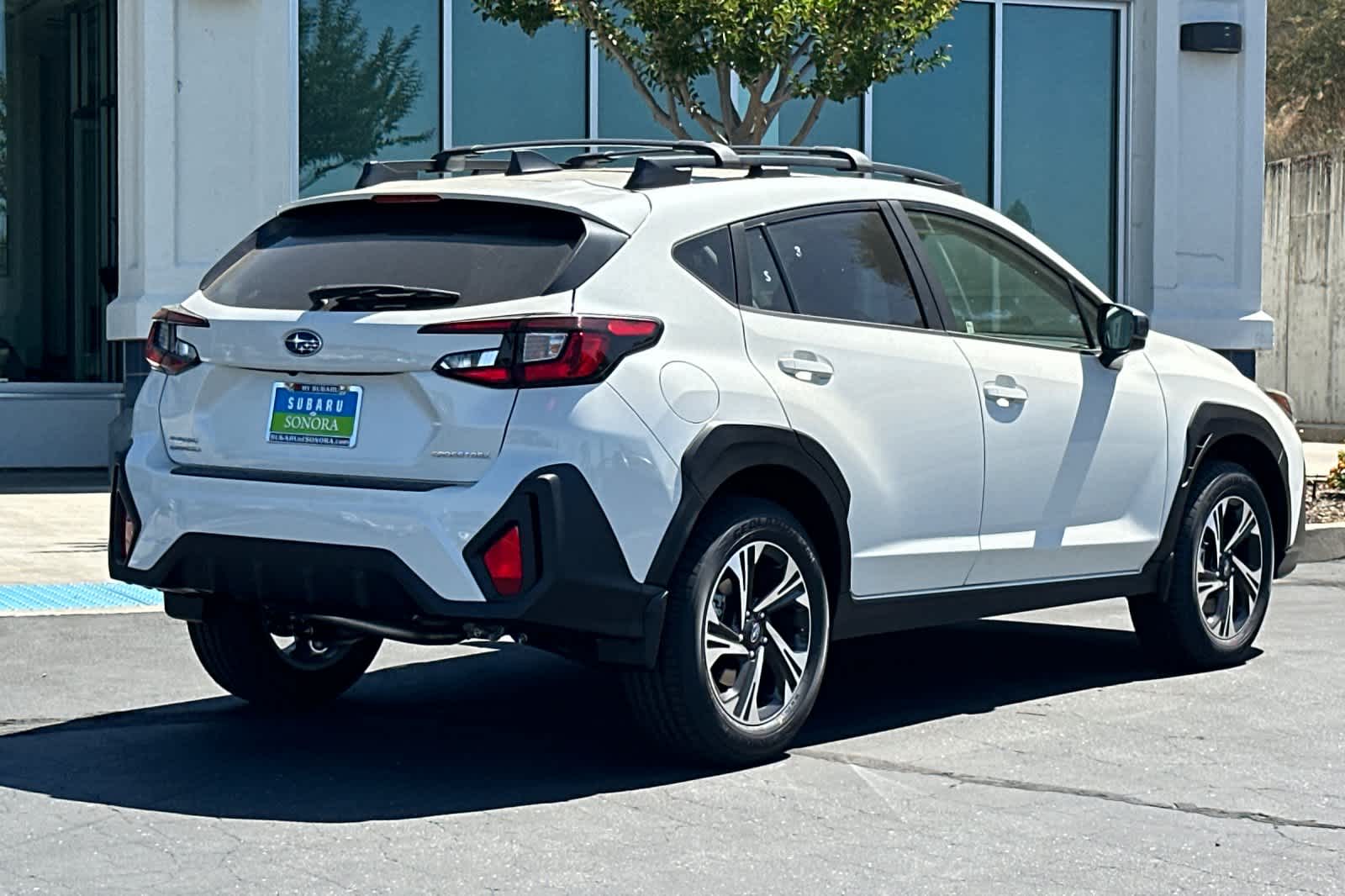 2025 Subaru Crosstrek Premium photo 3