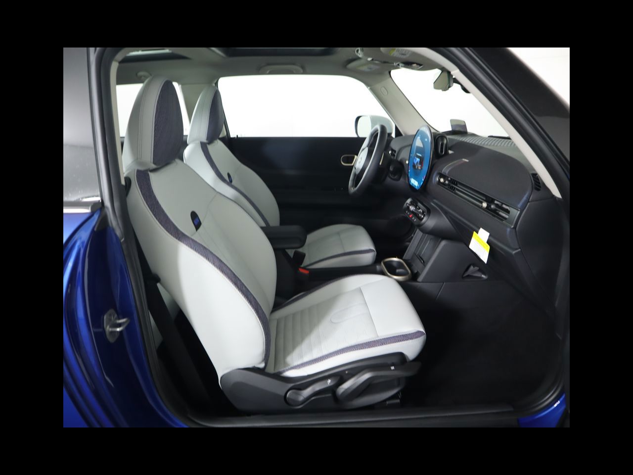2025 Mini Cooper 2 Door Hardtop Signature photo 20