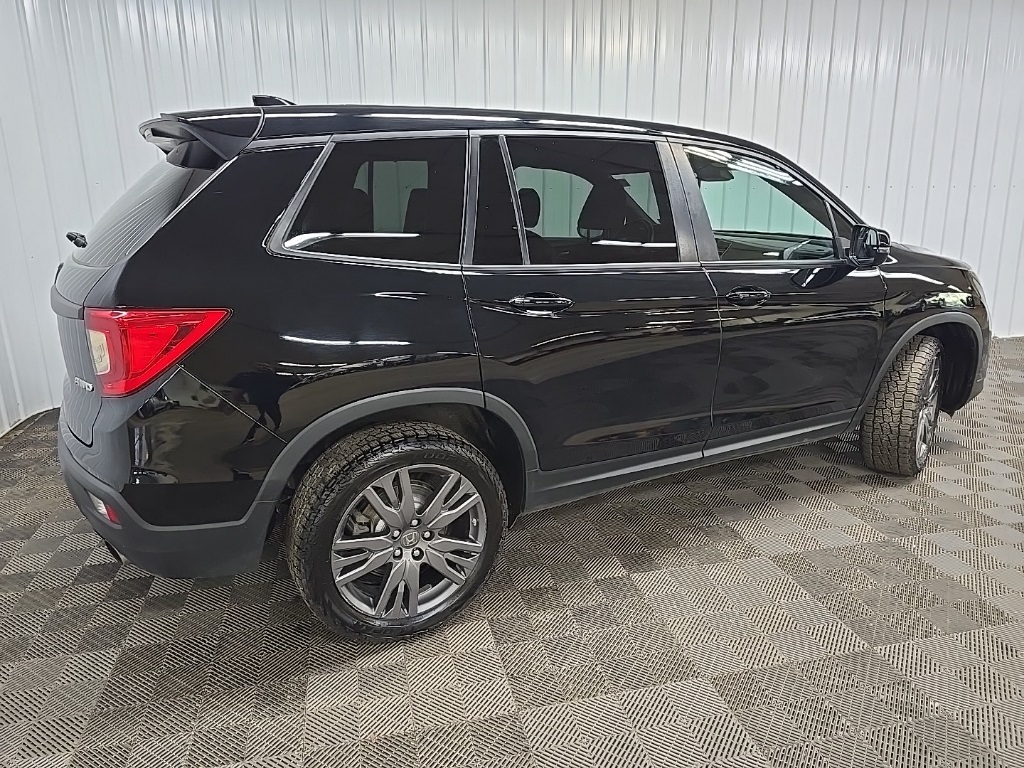 2020 Honda Passport EX-L photo 2