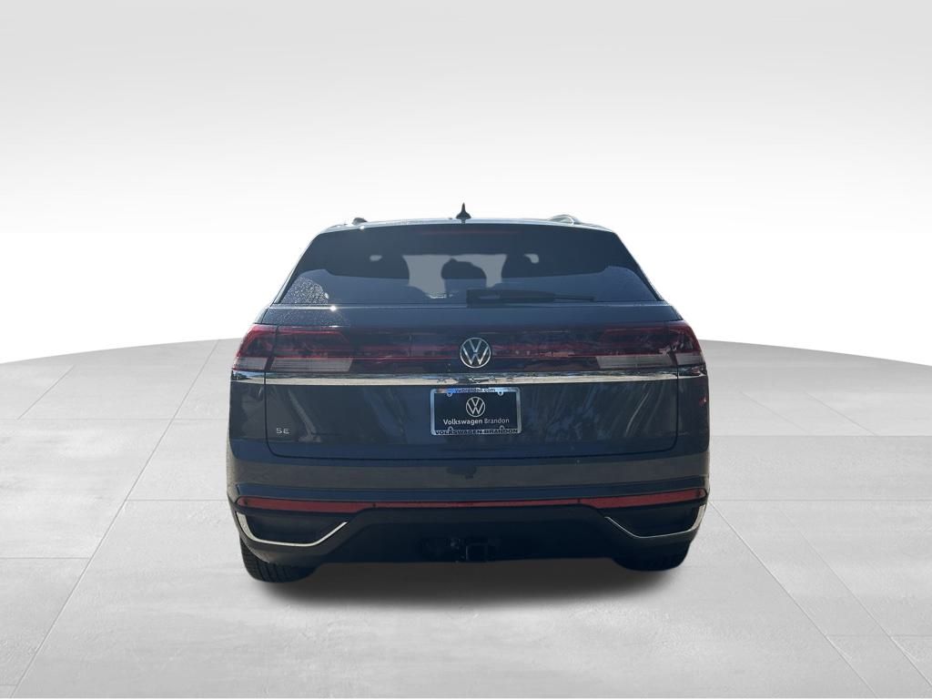 2026 Volkswagen Atlas Cross Sport SE Technology photo 2