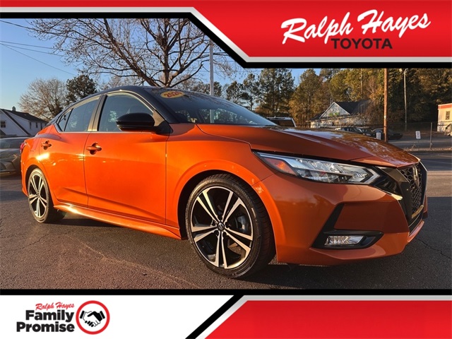 2020 Nissan Sentra SR's photo