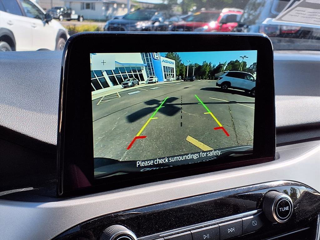 2022 Ford Escape SE photo 16